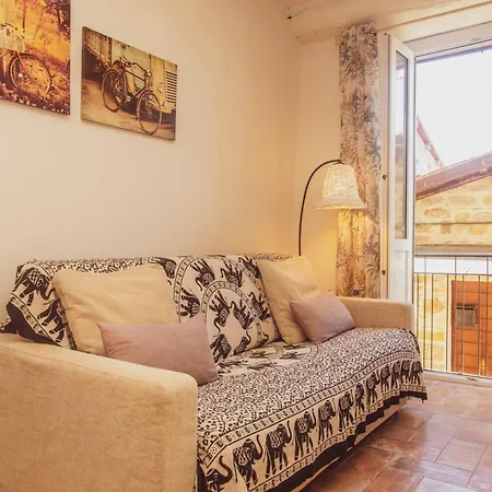 Little House Near Bevagna For Wine & Italian Culture