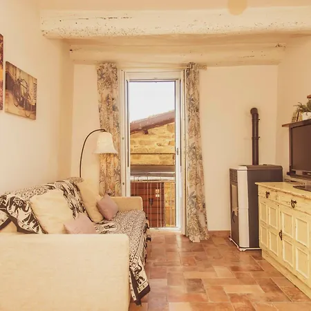 Апартаменты Little House Near Bevagna For Wine & Italian Culture