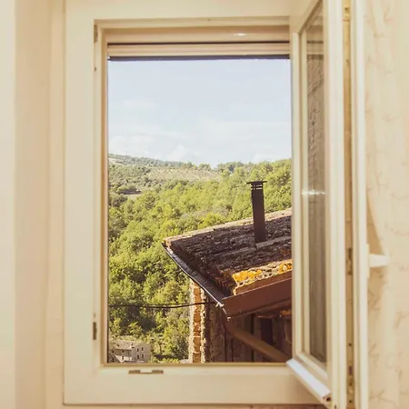 Little House Near Bevagna For Wine & Italian Culture *