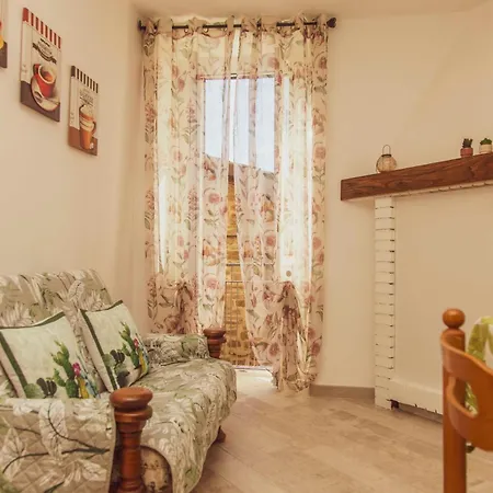 Little House Near Bevagna For Wine & Italian Culture *