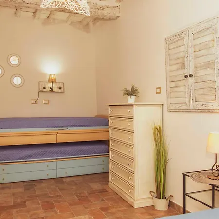 Little House Near Bevagna For Wine & Italian Culture Апартаменты *